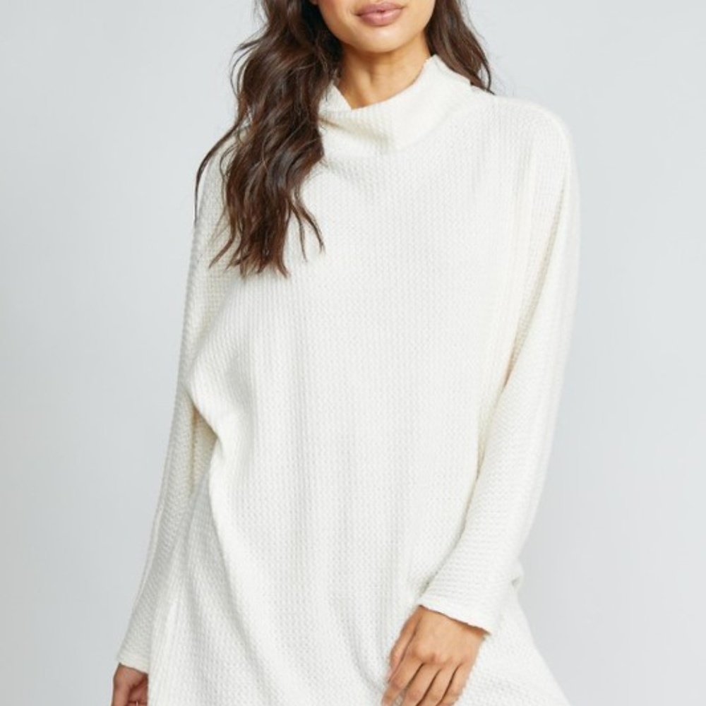 Go-To Tunic - Picture 3 of 3